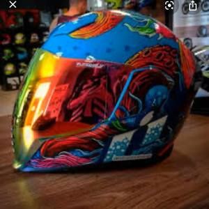 Meet your Posher, Gnarly